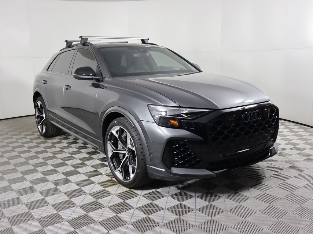 2025 Audi RS Q8 4.0T 3