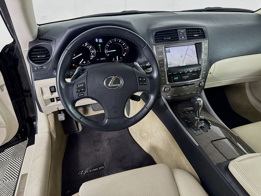 Thumbnail: 2010 Lexus IS - 22