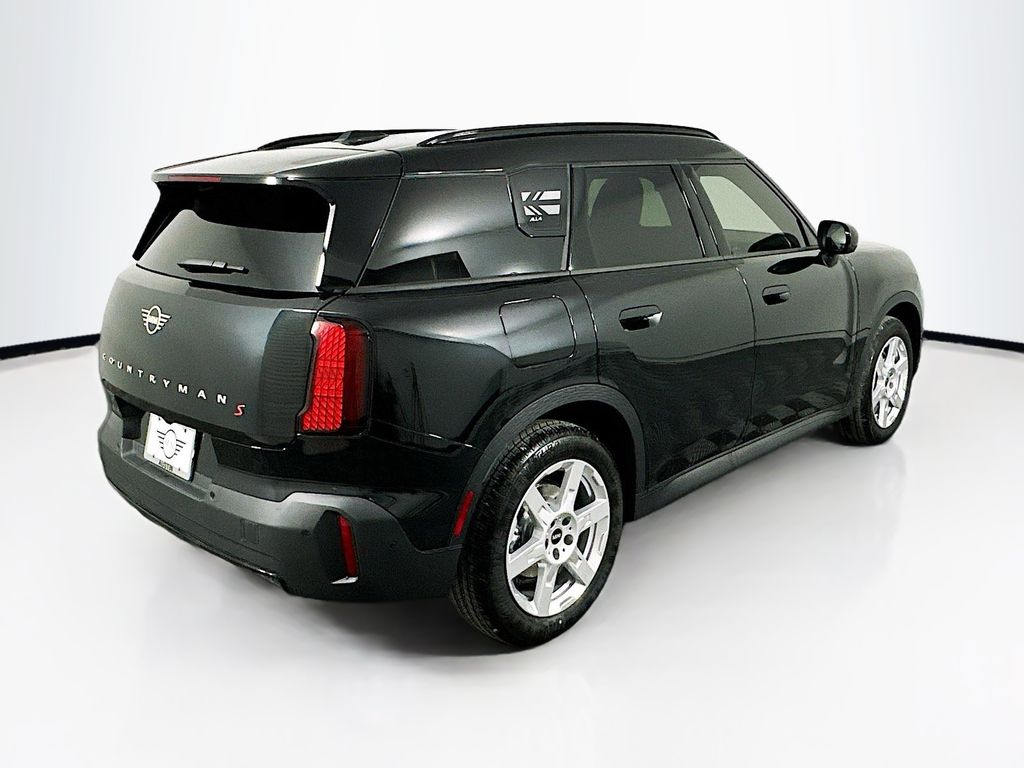 2025 MINI Cooper Countryman Base 5