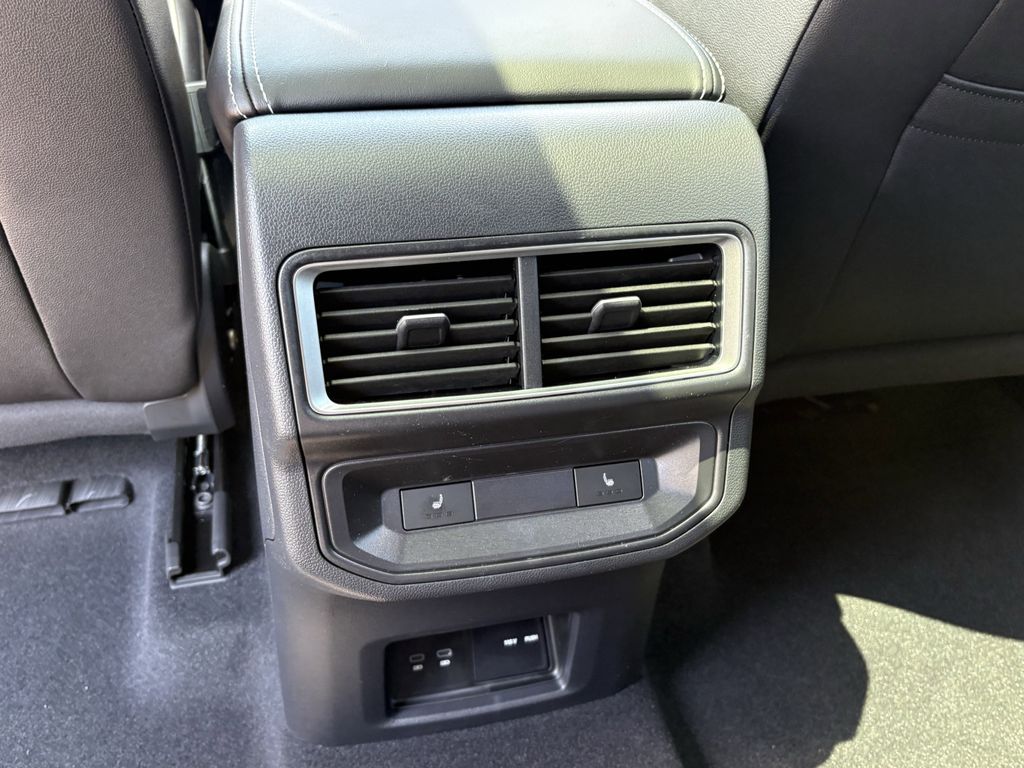 New 2026 Pure Gray Volkswagen 2.0T SEL Premium R-Line image 25