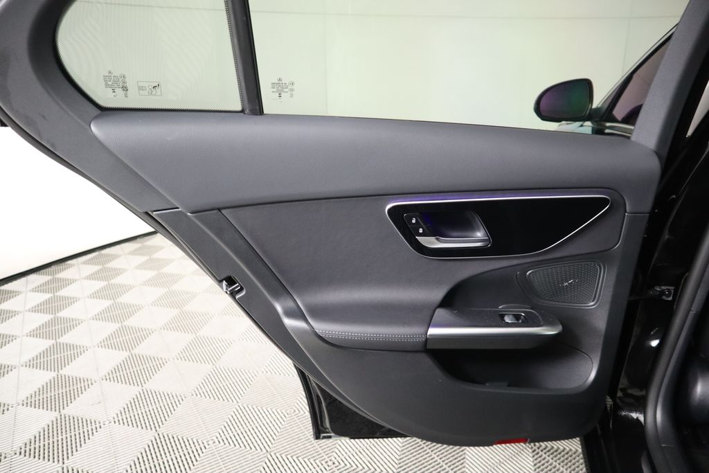 Thumbnail: 2025 Mercedes-Benz C-Class - 26