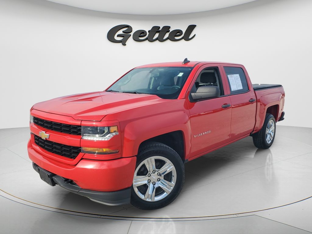 Red 2018 Chevrolet Silverado 1500 Pickup Truck Four-Wheel Drive 6-Speed Automatic Overdrive