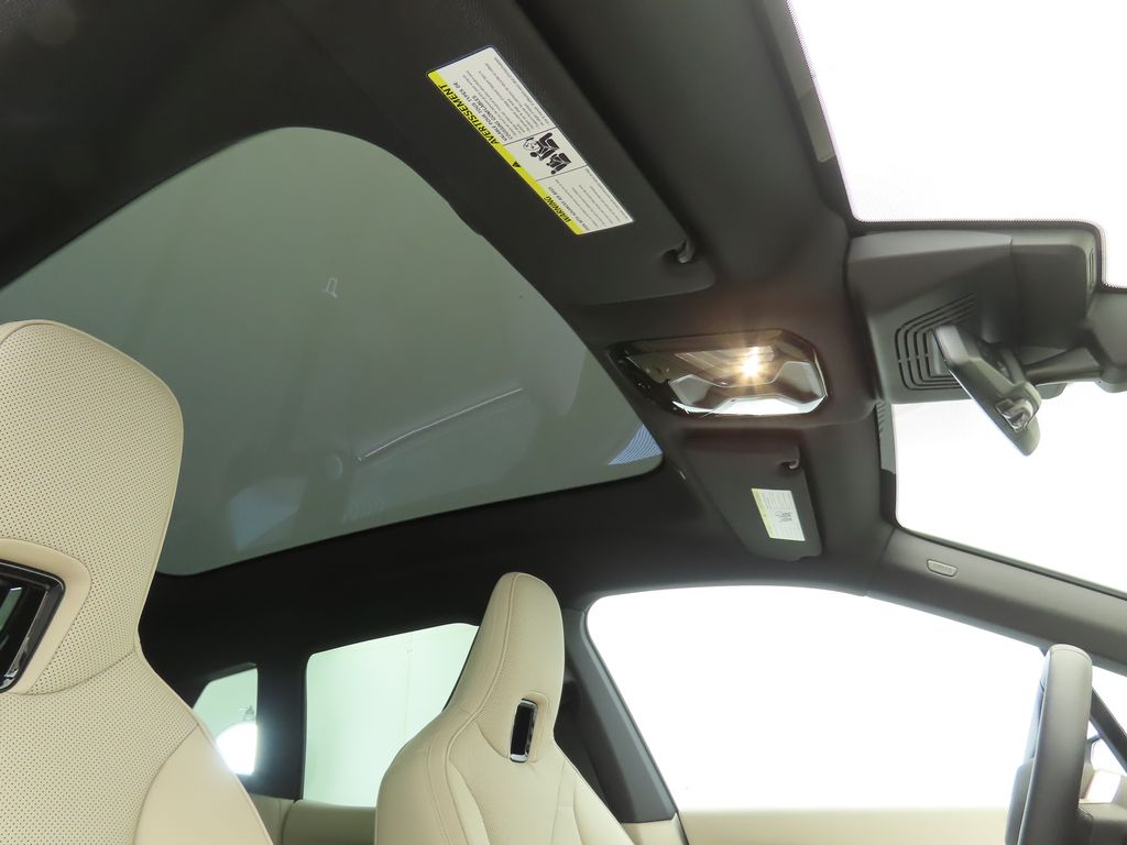 2026 BMW iX  18