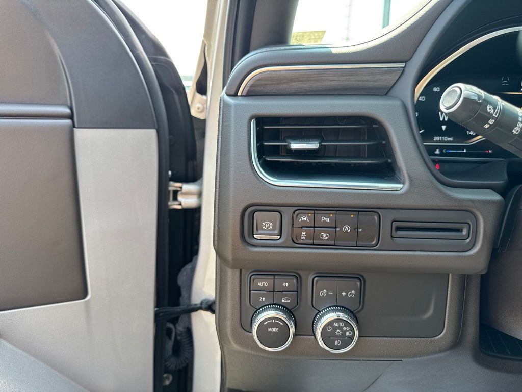 Used 2023 Beige GMC SLT image 11