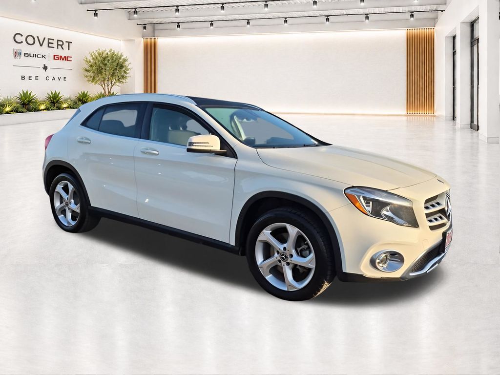 Black 2018 Mercedes-Benz GLA SUV / Crossover All-Wheel Drive 7-Speed Automatic