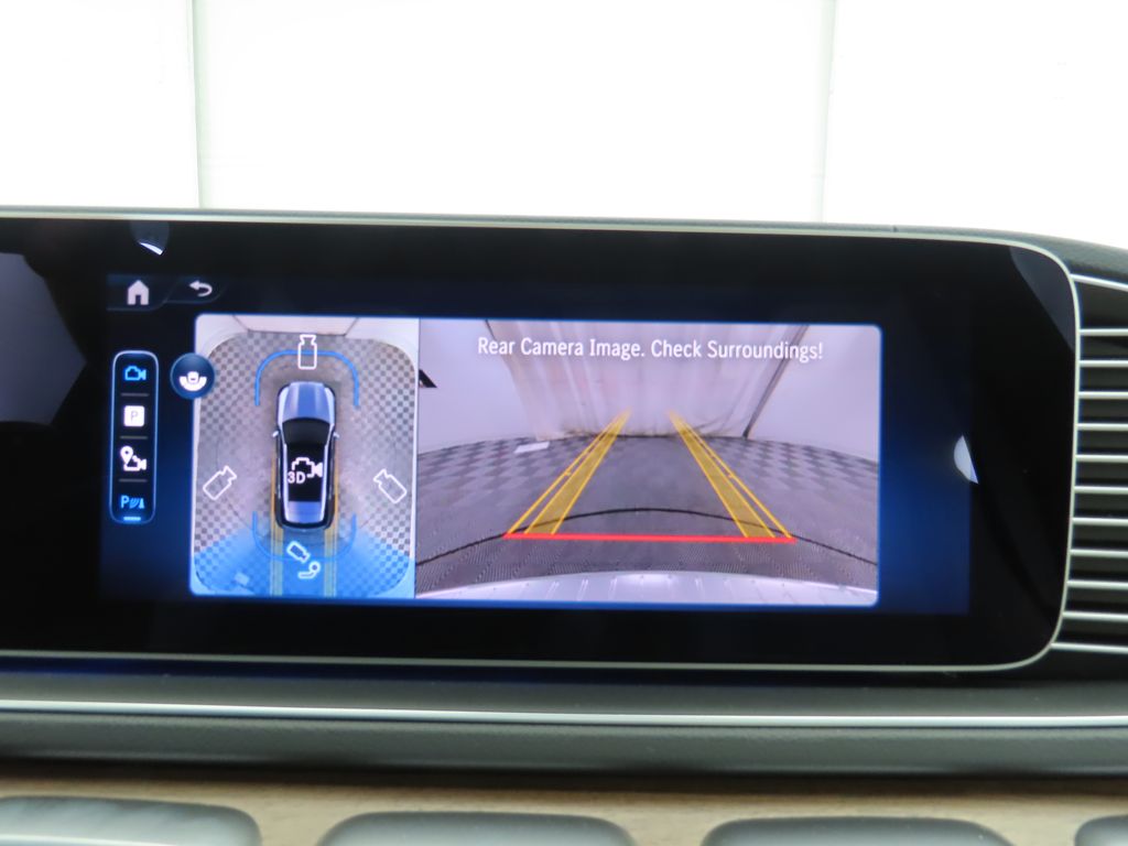 Thumbnail: 2026 Mercedes-Benz GLE - 17