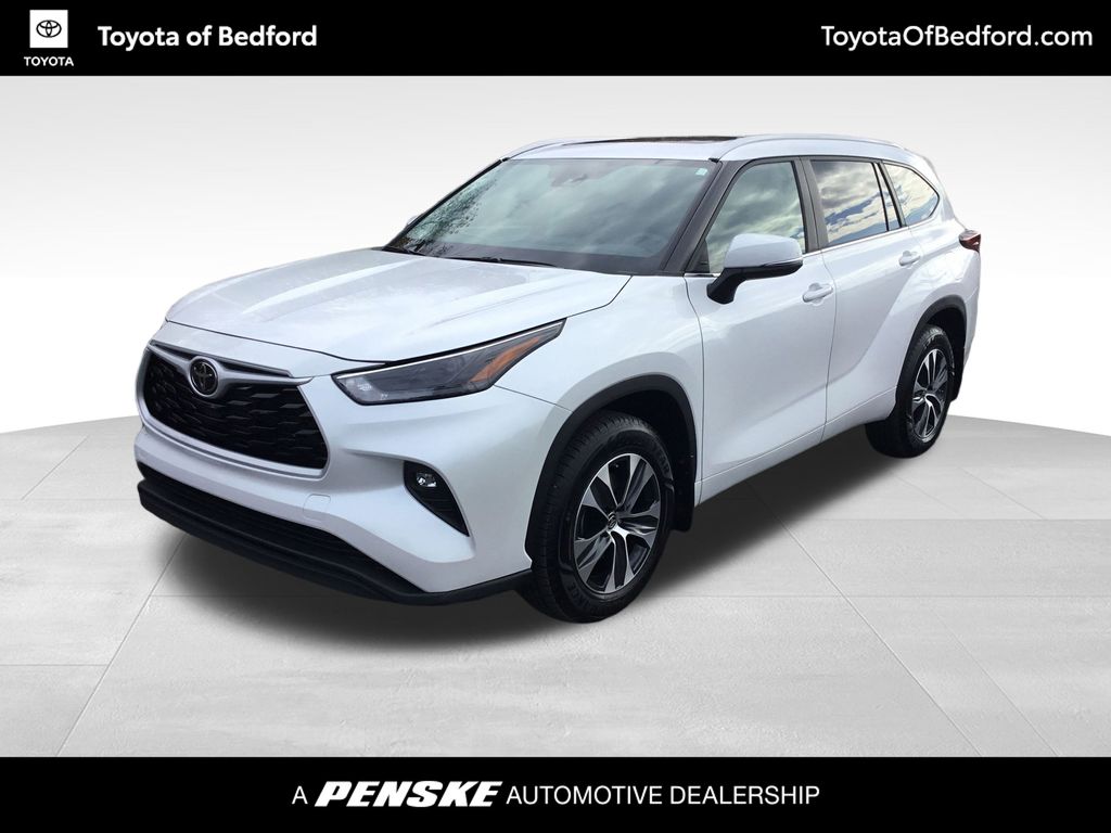 Thumbnail: 2024 Toyota Highlander - 1