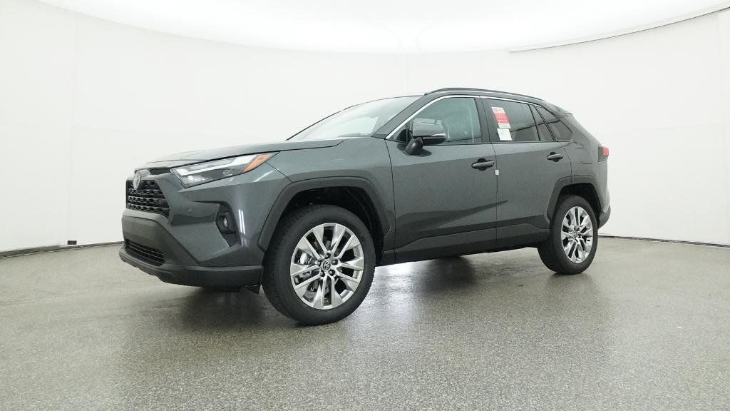 Thumbnail: 2025 Toyota RAV4 - 18