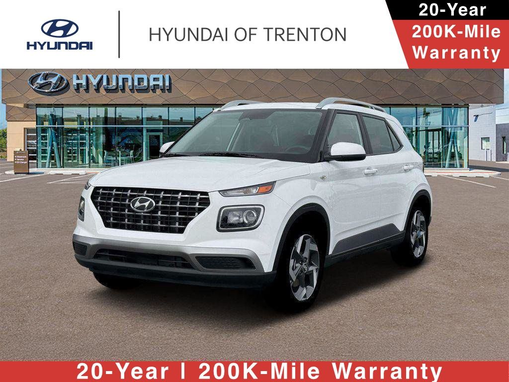 Lunar White 2026 Hyundai Venue SUV / Crossover Front-Wheel Drive Continuously Variable Transmission