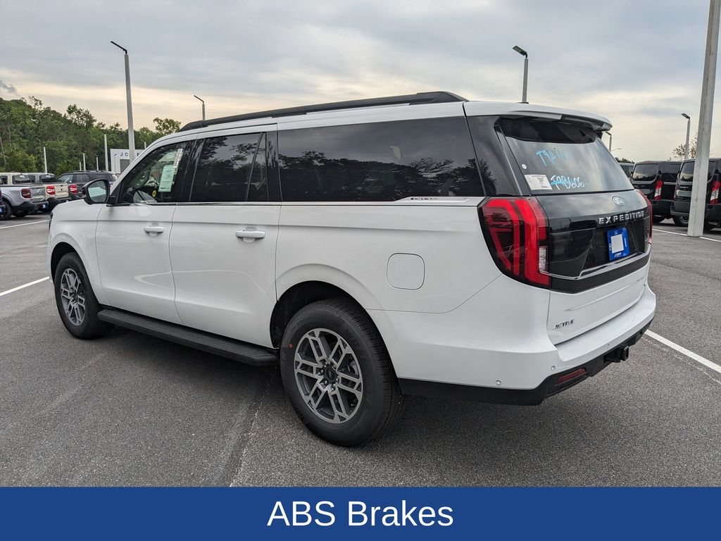 2025 Ford Expedition Active MAX
