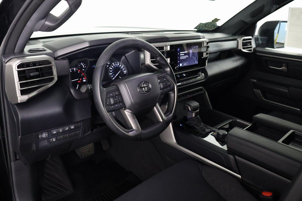 Thumbnail: 2025 Toyota Tundra - 7