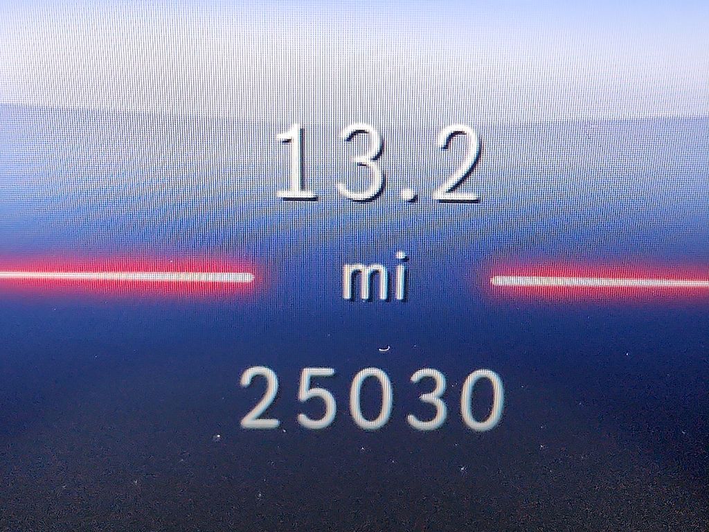 Thumbnail: 2023 Mercedes-Benz EQS - 22