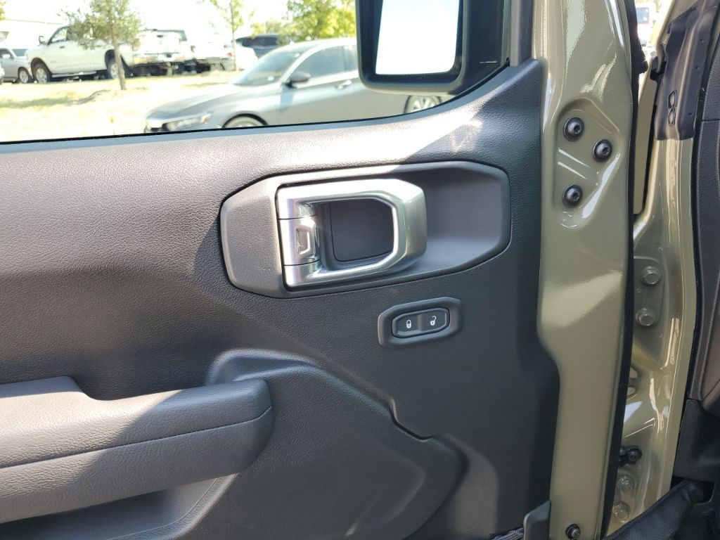 New Car 2025 Jeep Wrangler  For Sale Under $40,000 In Austin, Texas