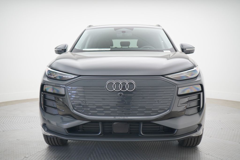 2025 Audi Q6 e-tron Premium 5