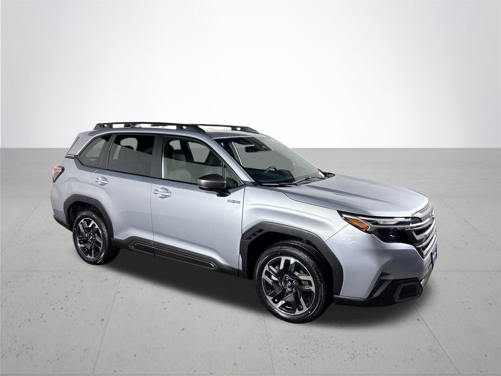 2025 Subaru Forester Limited photo 4