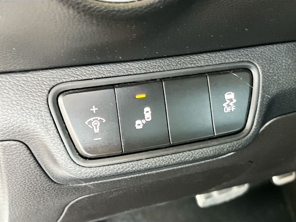 2022 Kia Forte GT White at North Houston Mitsubishi