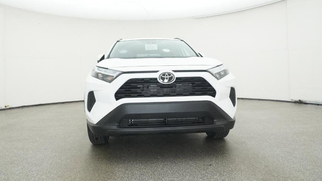 Thumbnail: 2025 Toyota RAV4 - 16