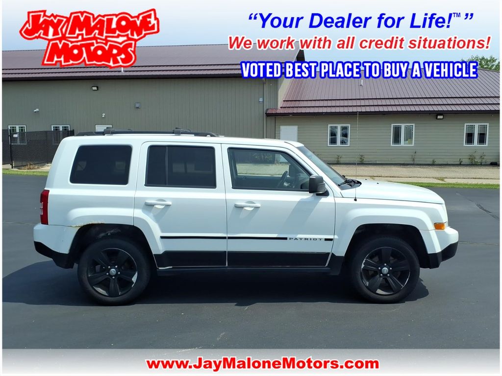  2014 Jeep Patriot Latitude 4WD   