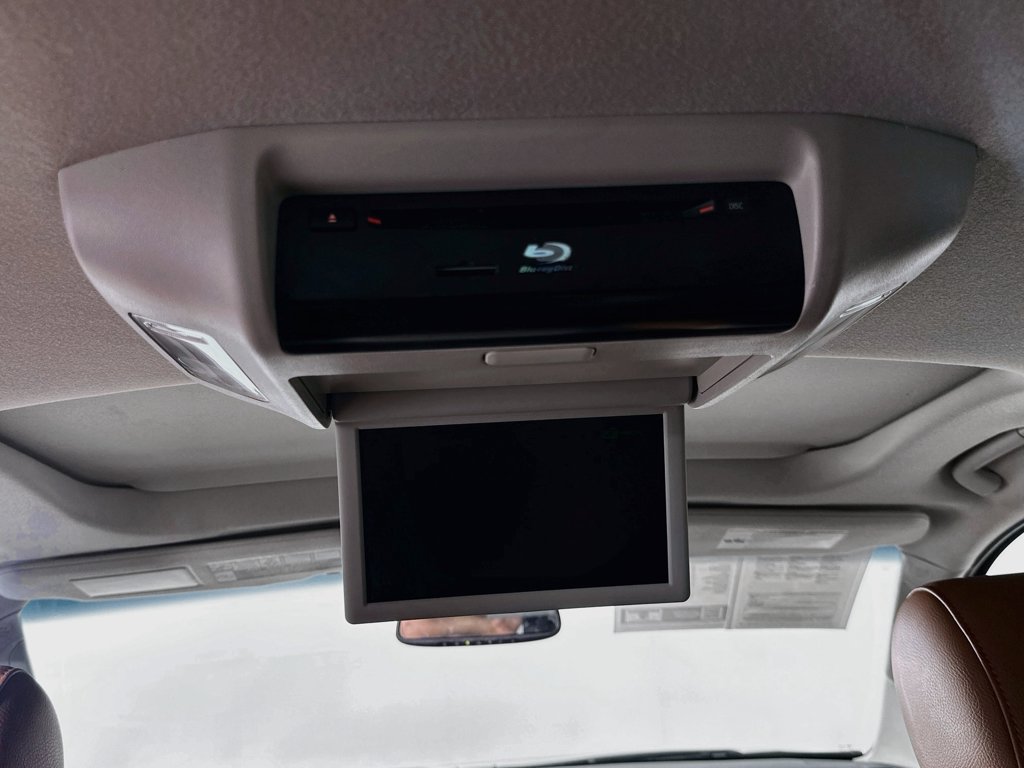 Thumbnail: 2017 Toyota Sequoia - 26