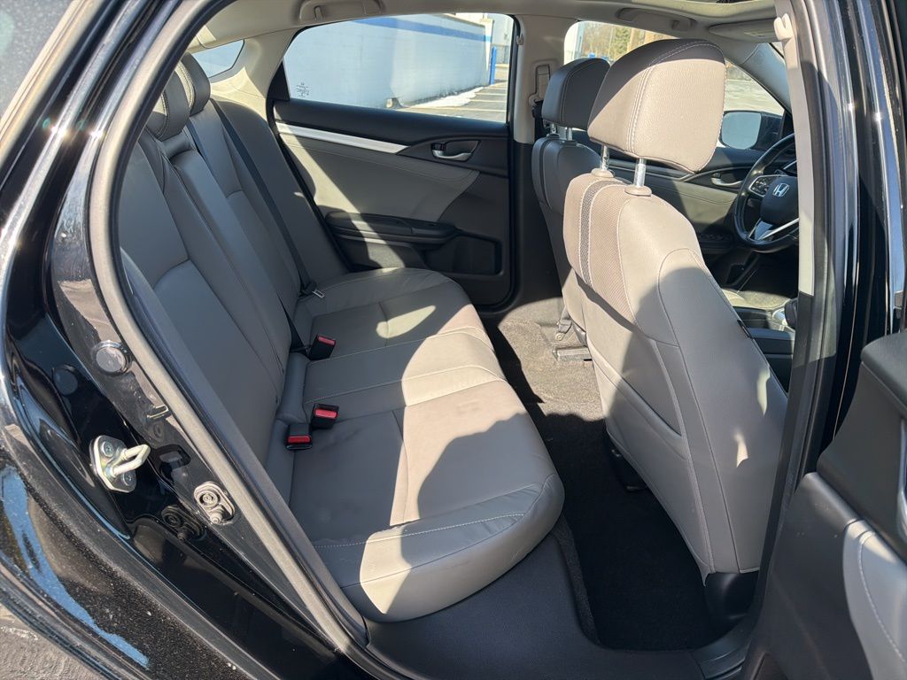 Thumbnail: 2019 Honda Civic - 23