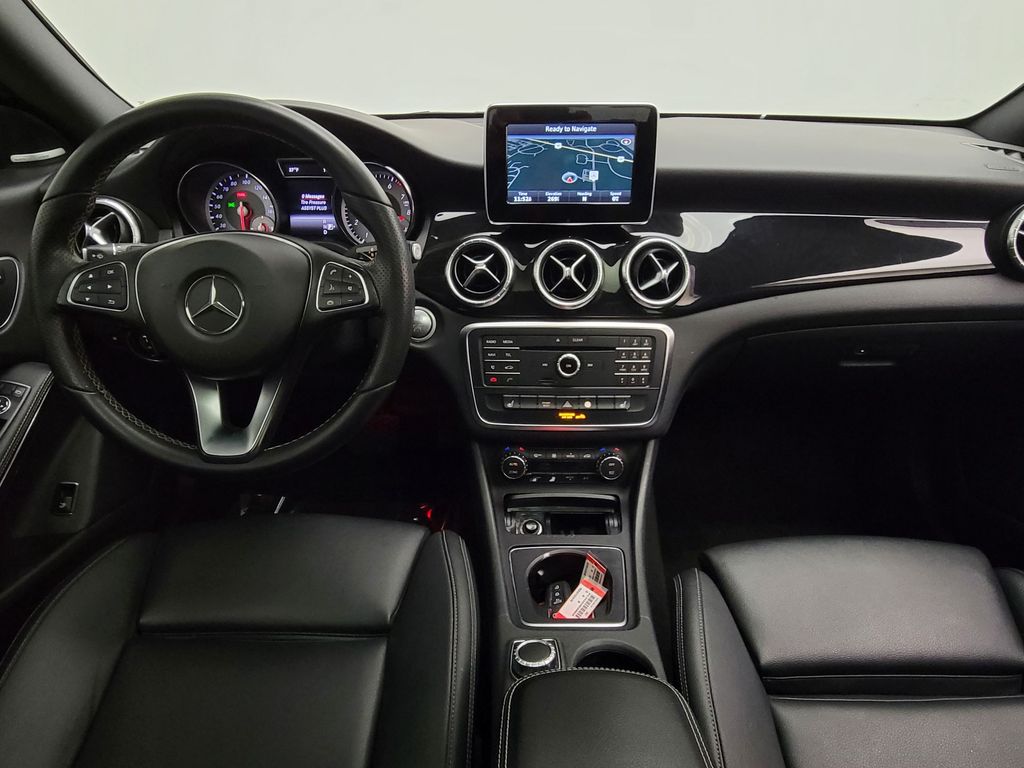 Thumbnail: 2016 Mercedes-Benz CLA - 17