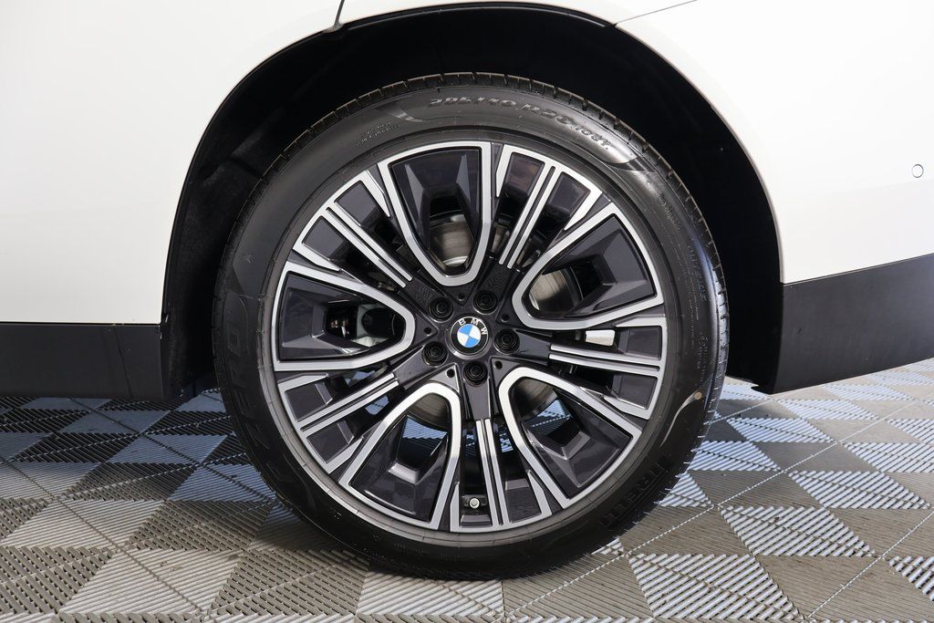 Thumbnail: 2026 BMW X3 - 10