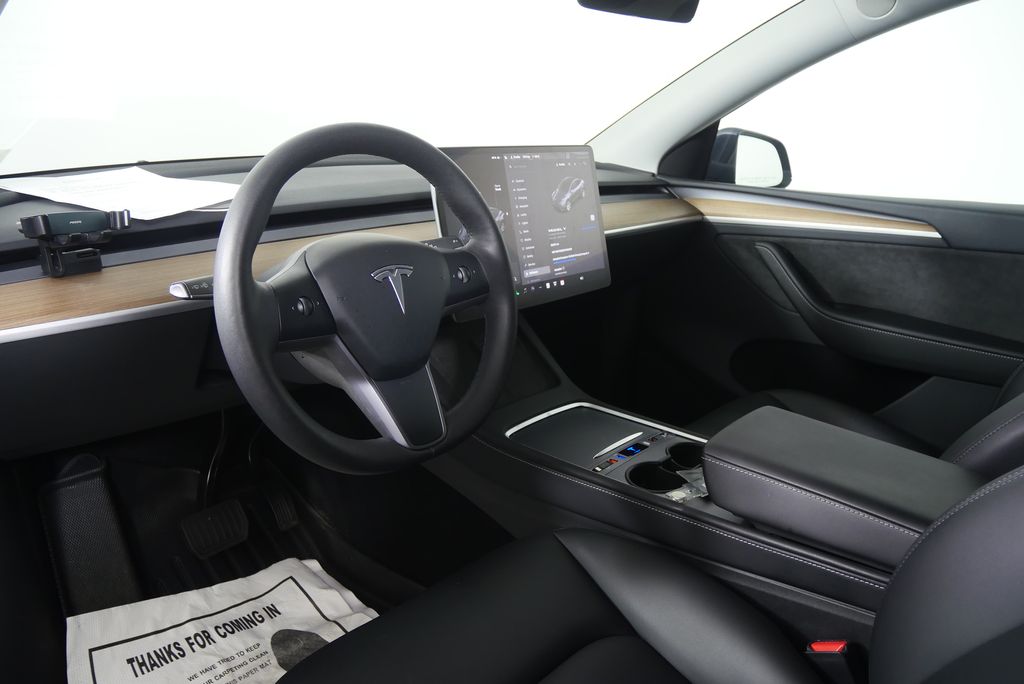 Thumbnail: 2023 Tesla Model Y - 12