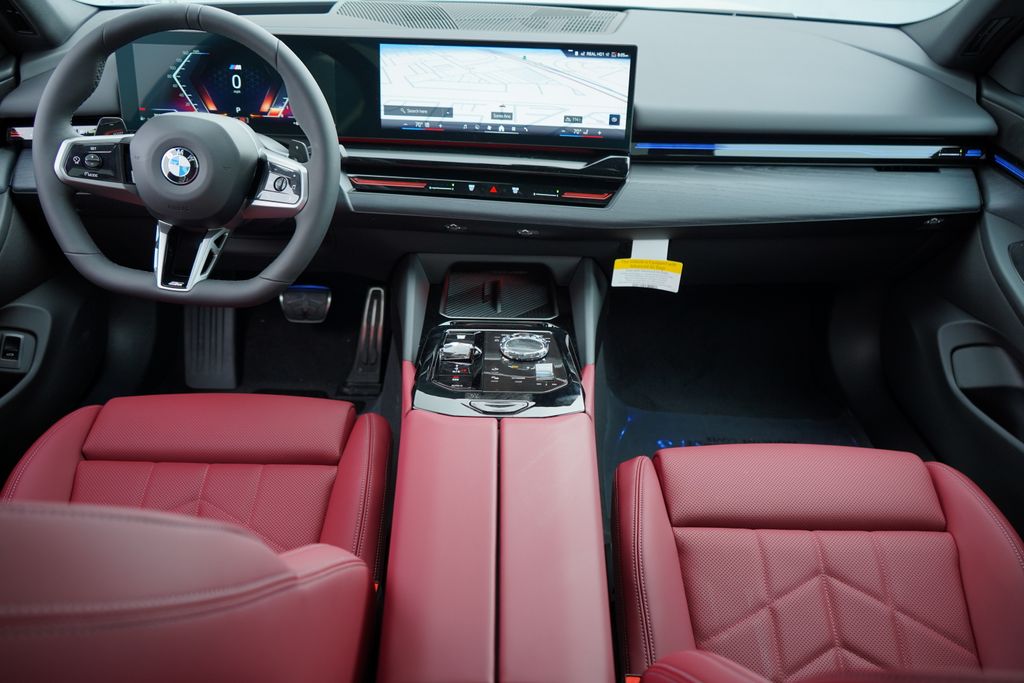 Thumbnail: 2026 BMW 5 Series - 13