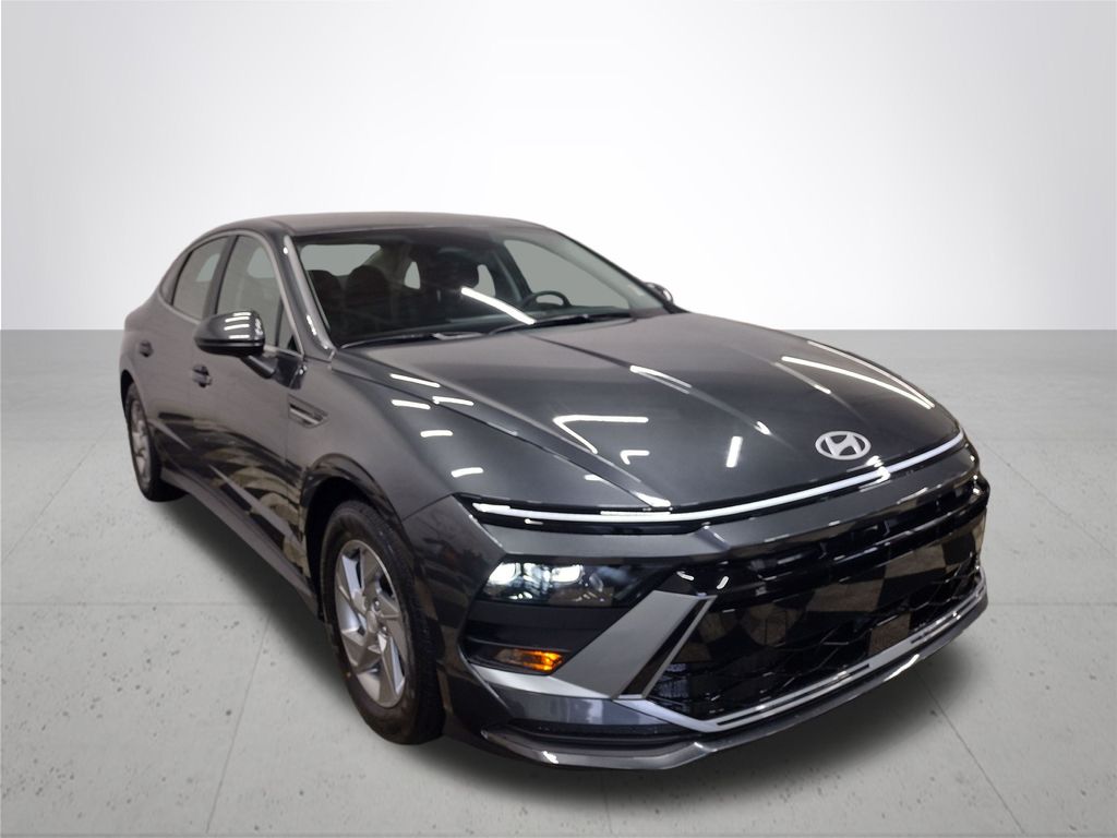 2026 Hyundai Sonata SE photo 4