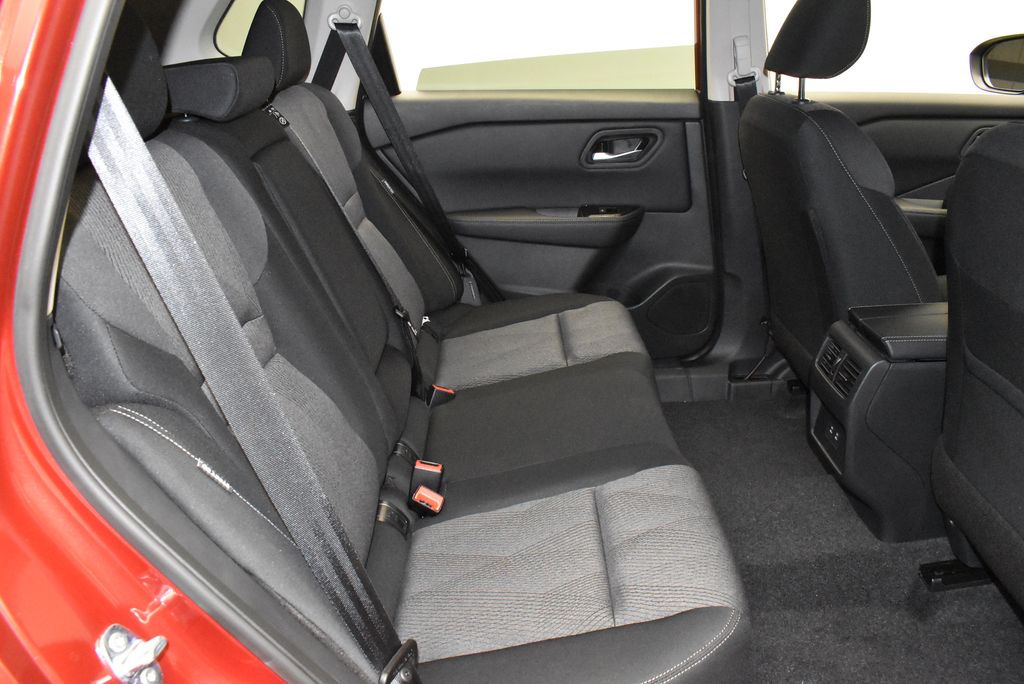 Thumbnail: 2026 Nissan Rogue - 29