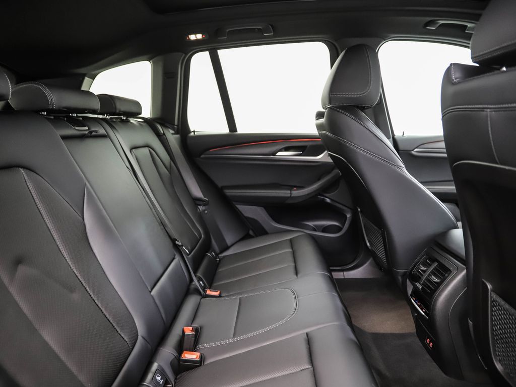 Thumbnail: 2023 BMW X3 - 27