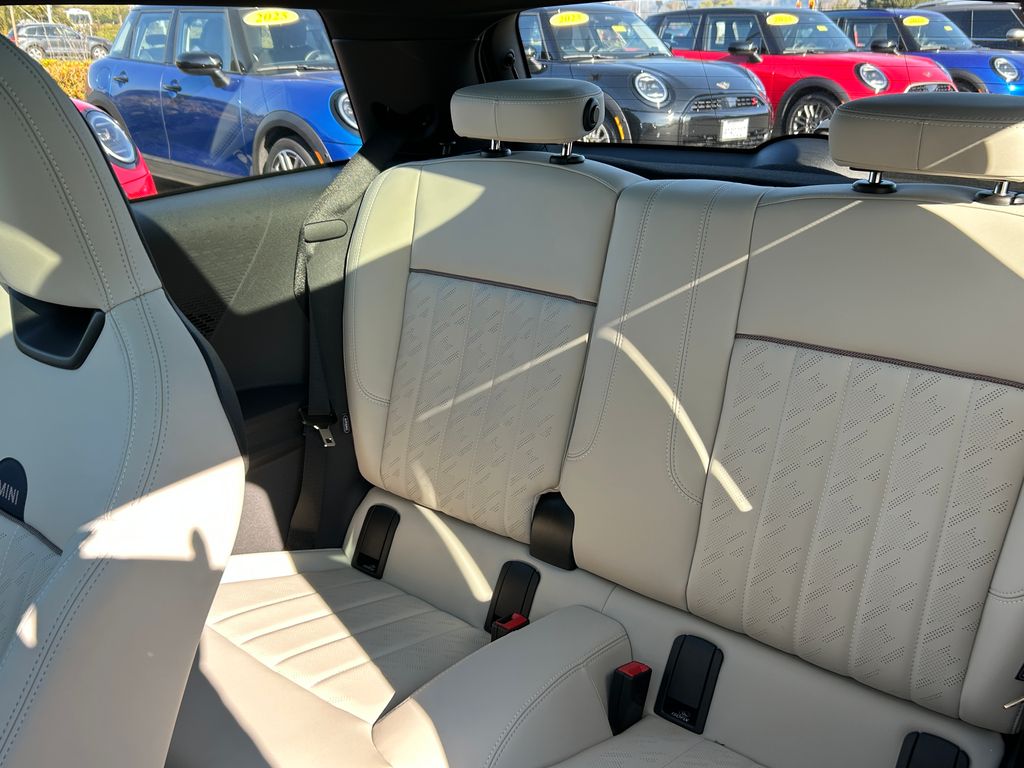 Thumbnail: 2025 MINI Cooper - 29