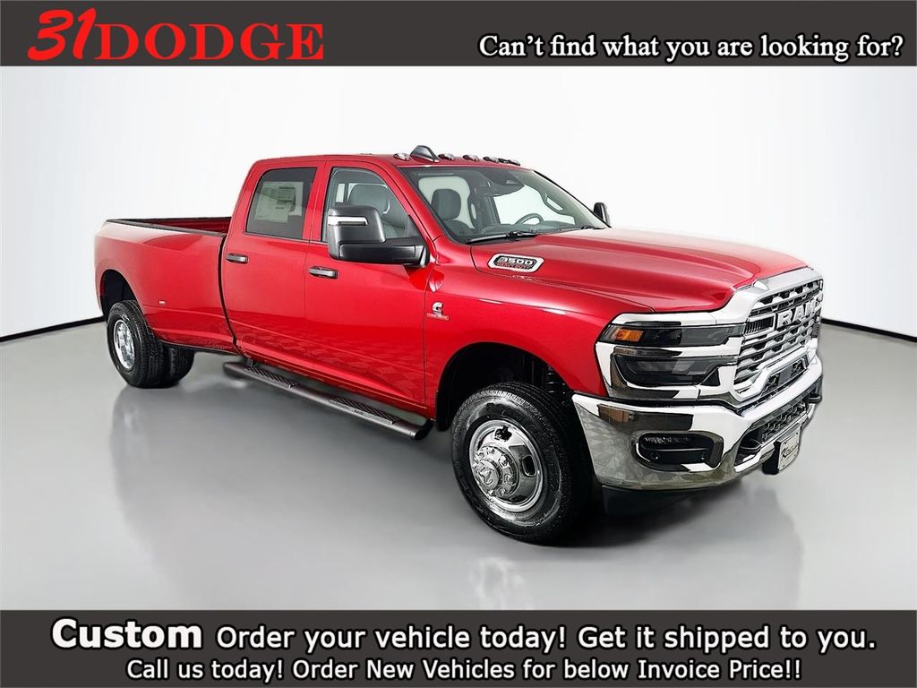 2026 RAM 3500 Tradesman Crew Cab LB DRW 4WD