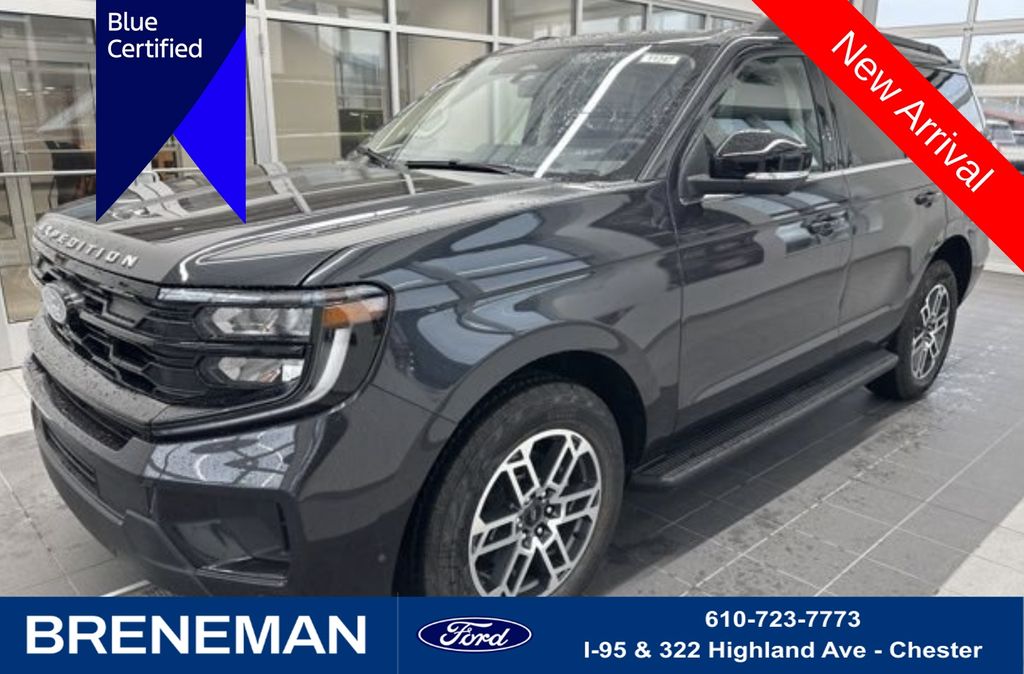 Gray Metallic 2025 Ford Expedition Active 4WD SUV / Crossover Four-Wheel Drive Automatic