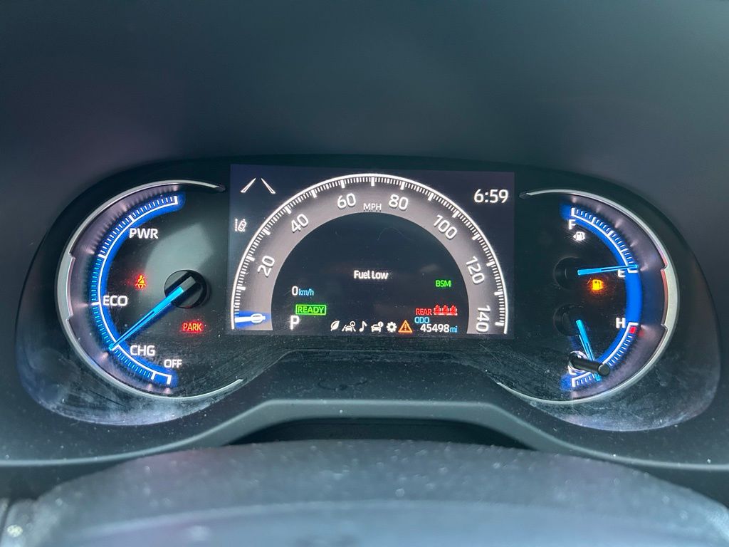 2023 Toyota RAV4 LE 22