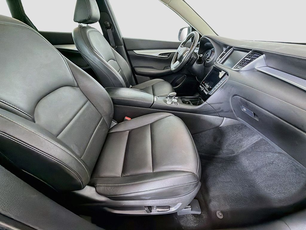 Used 2020 Blue INFINITI LUXE image 23