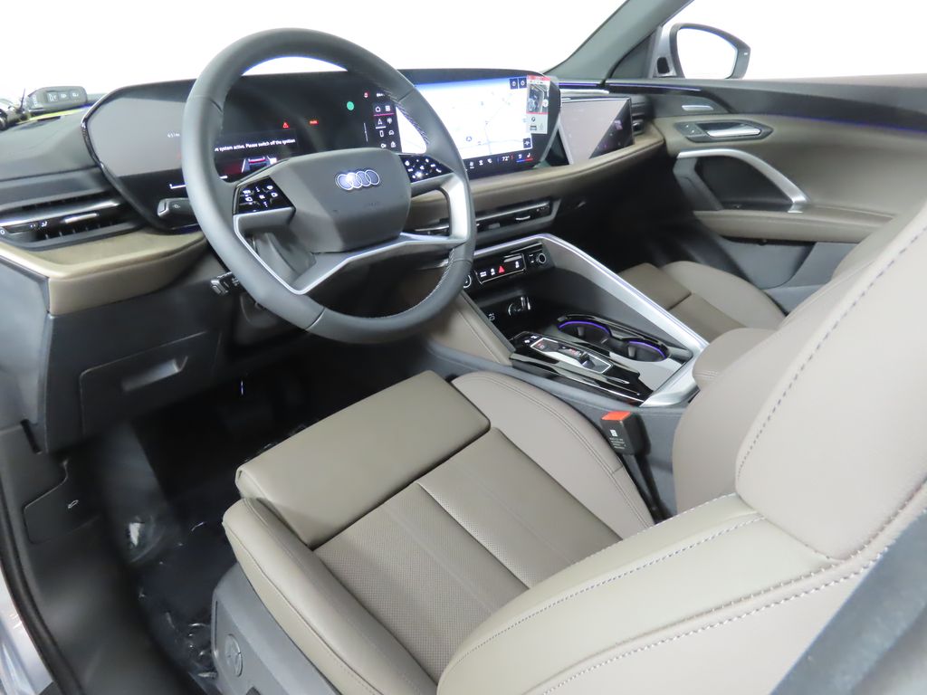 Thumbnail: 2025 Audi Q5 - 26