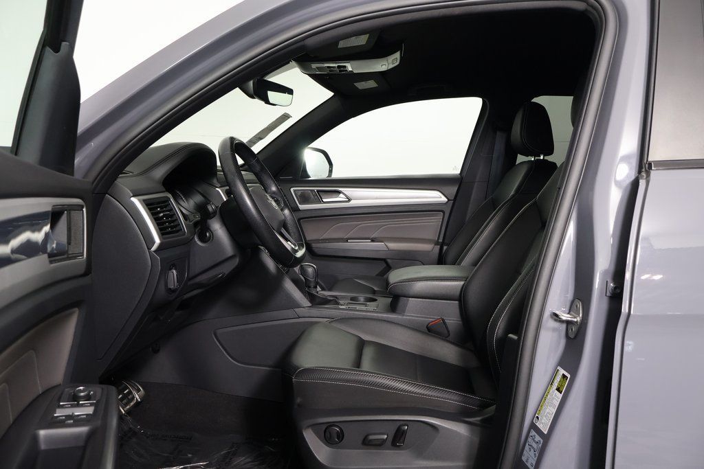 Thumbnail: 2021 Volkswagen Atlas - 10