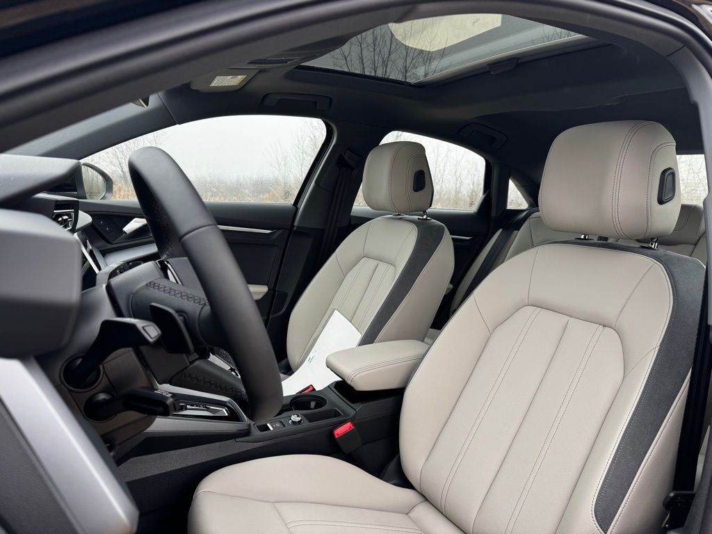 2025 Audi A3 2.0T Premium photo