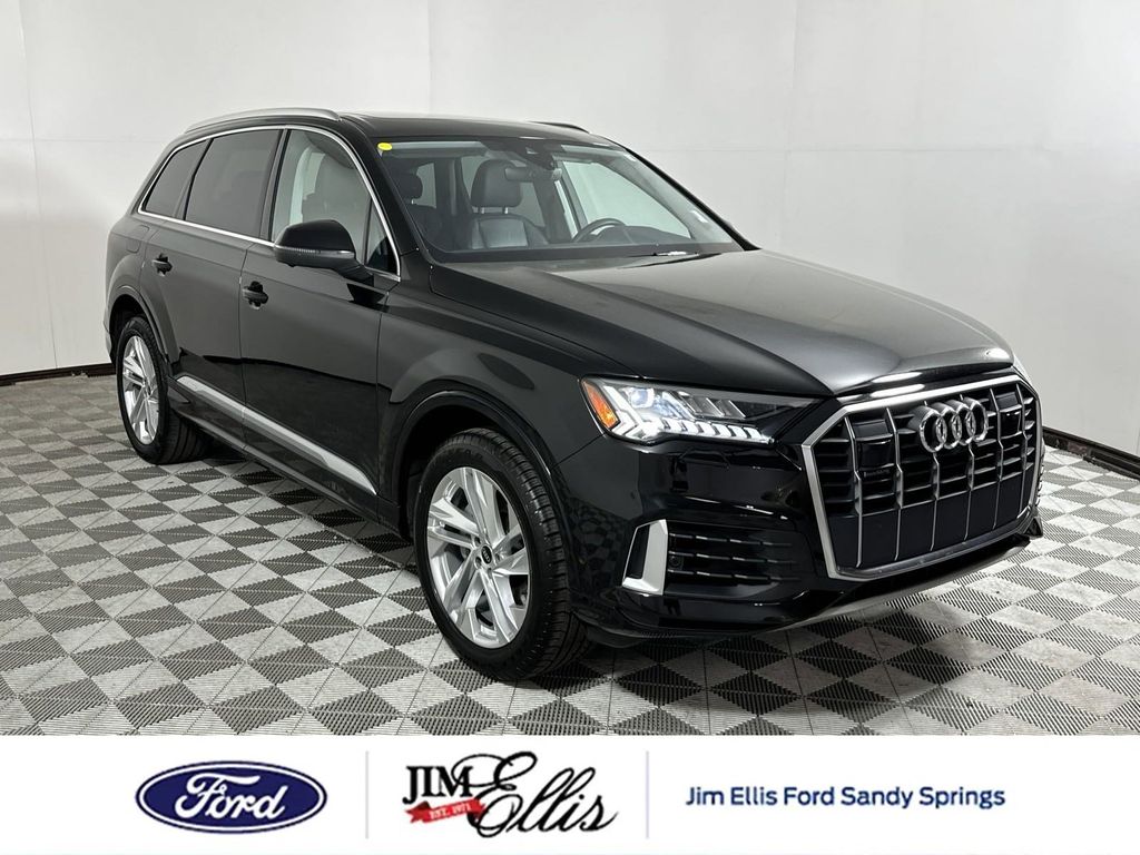 2023 Audi Q7 55 Premium Plus 1