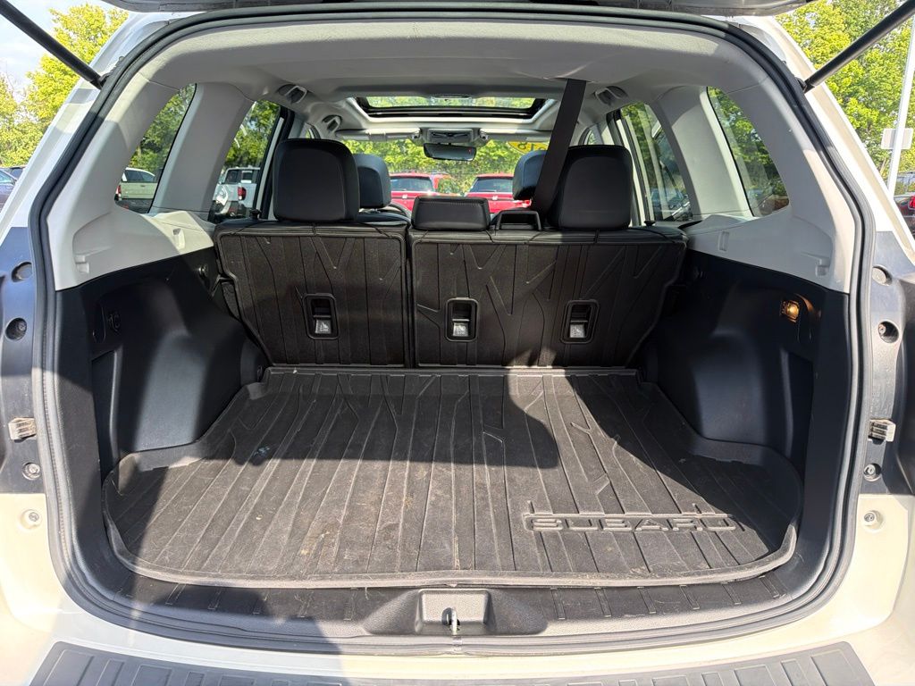 Thumbnail: 2018 Subaru Forester - 21