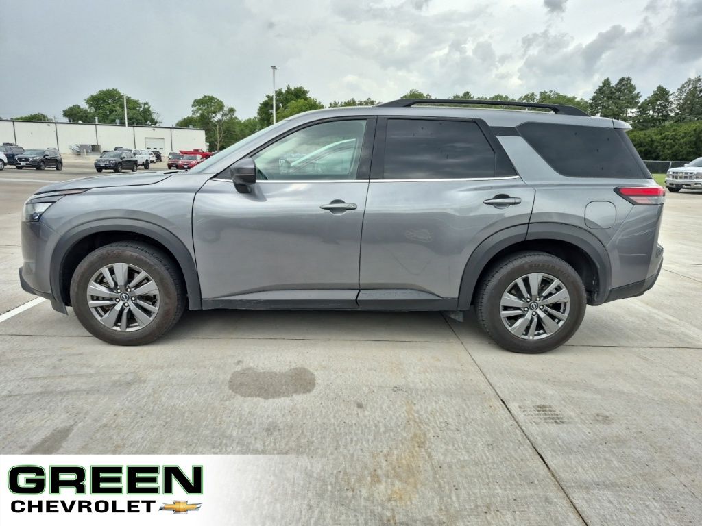 2025 Nissan Pathfinder SV 4WD