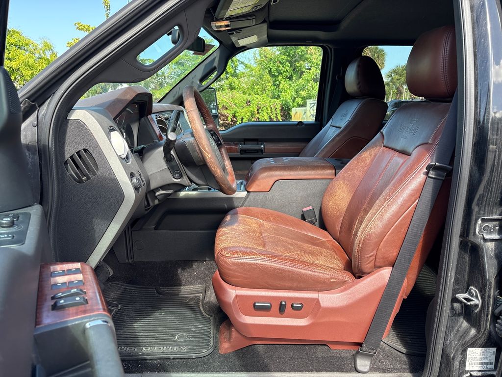 Used 2011 Black Ford King Ranch image 31
