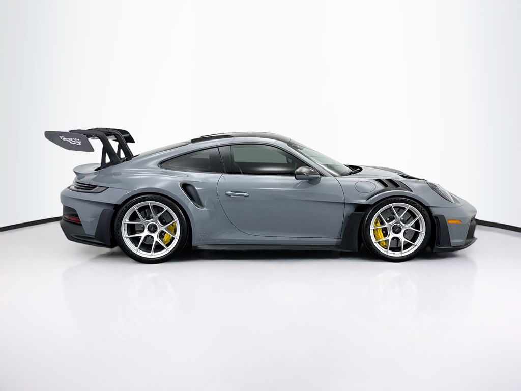 Thumbnail: 2025 Porsche 911 - 8