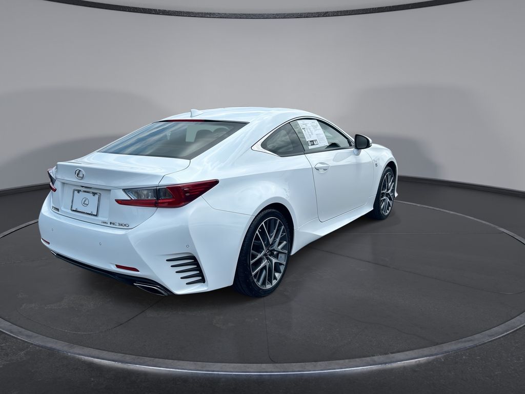 Thumbnail: 2018 Lexus RC - 11