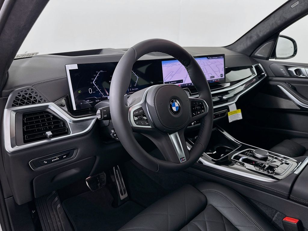 Thumbnail: 2026 BMW X7 - 9