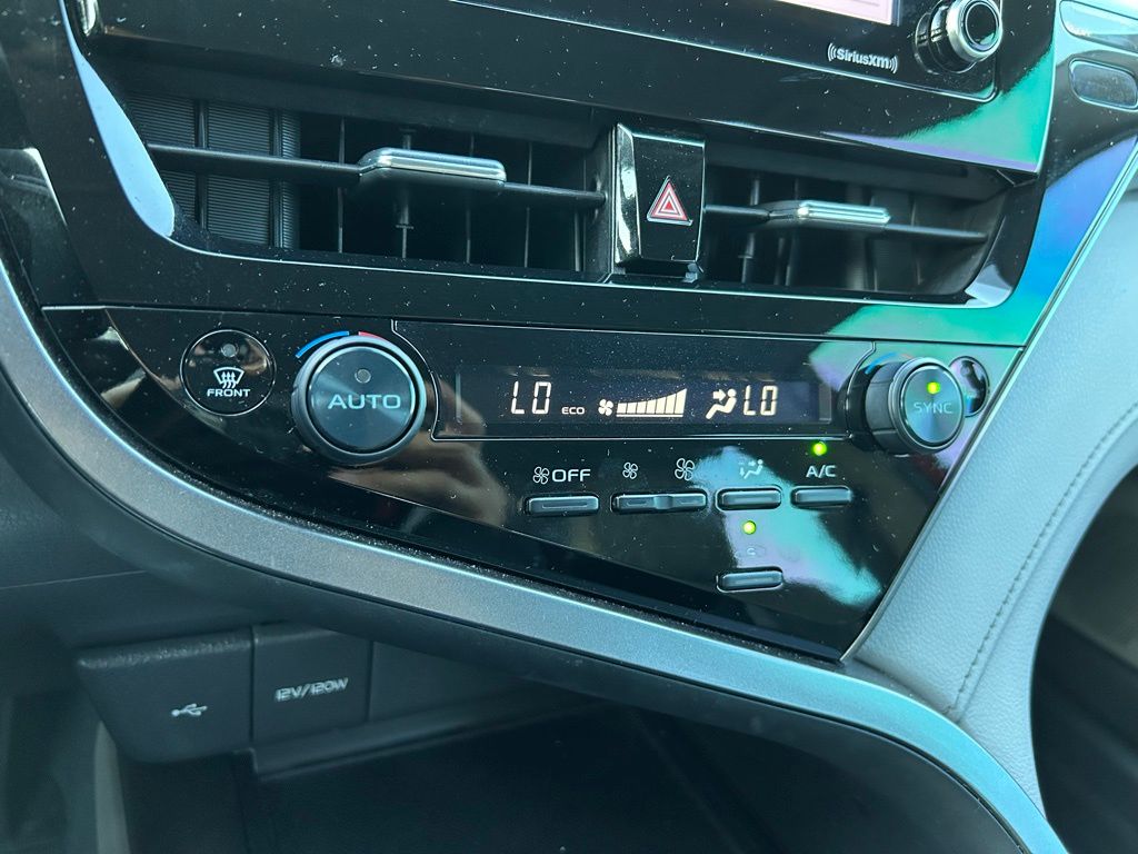 2023 Toyota Camry SE 26