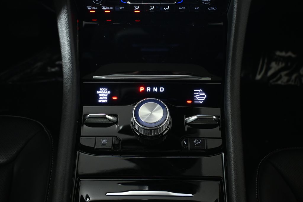 Thumbnail: 2023 Jeep Grand Cherokee - 25