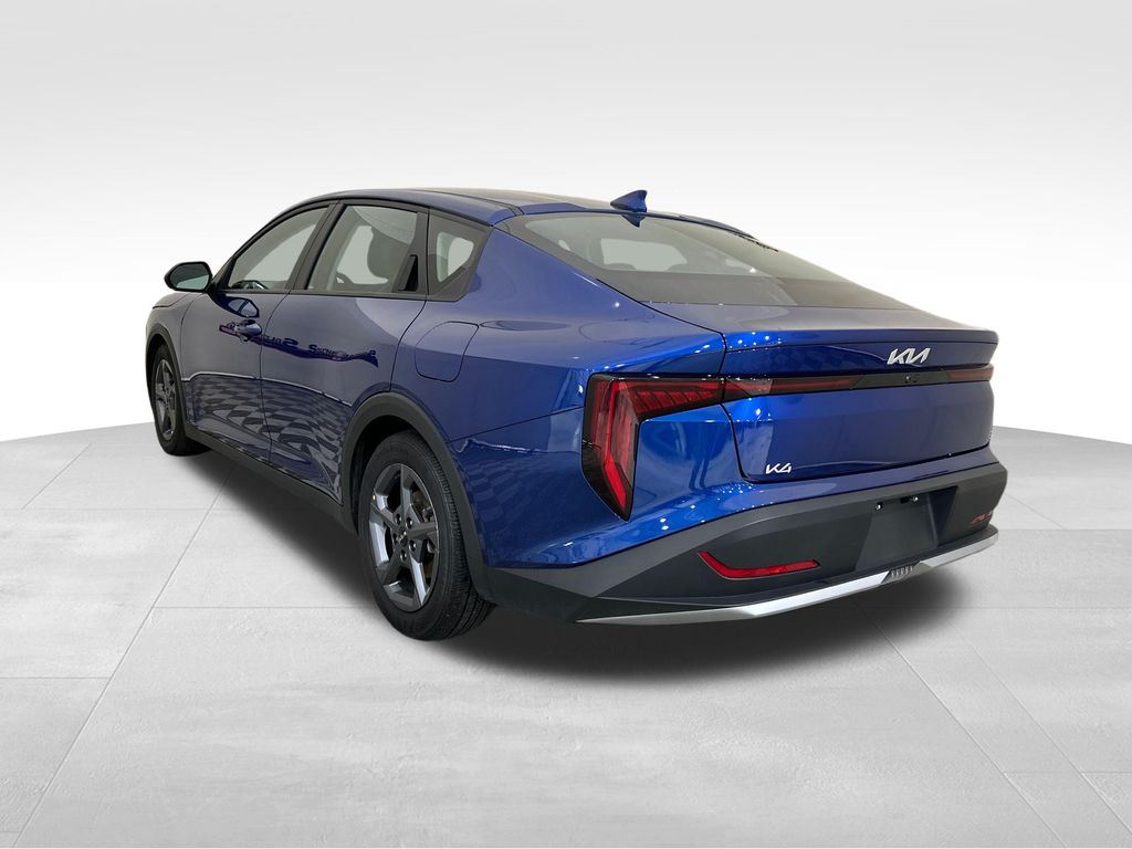 Certified Used 2025 Blue Kia LXS image 3