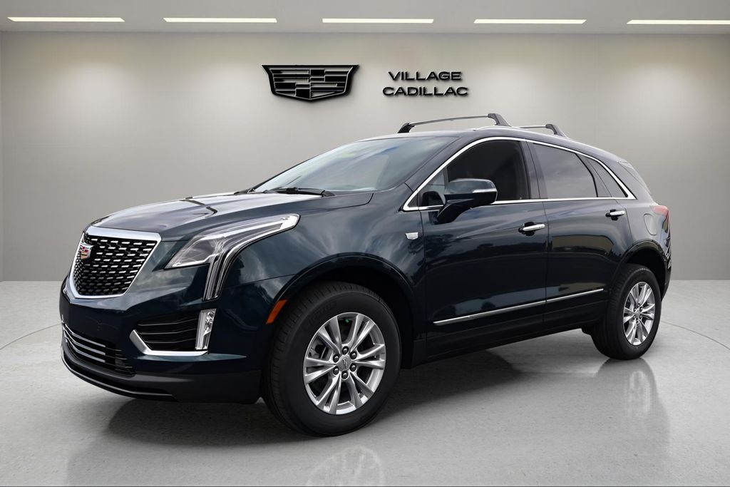 2026 Cadillac XT5 Luxury FWD
